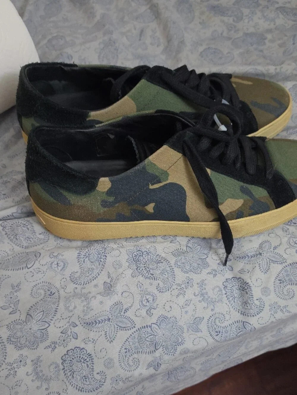 Off-White Camo Low-Top Sneakers - Green/Black/Tan Made In Italy